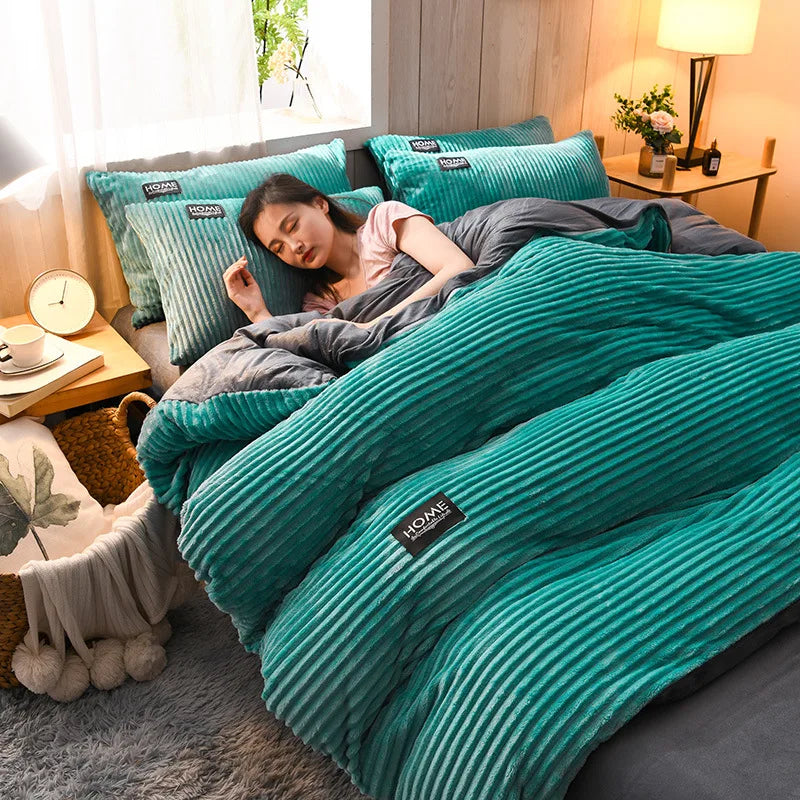 Winter Velvet Duvet Cover Set — Thick & Warm, 3-Piece
